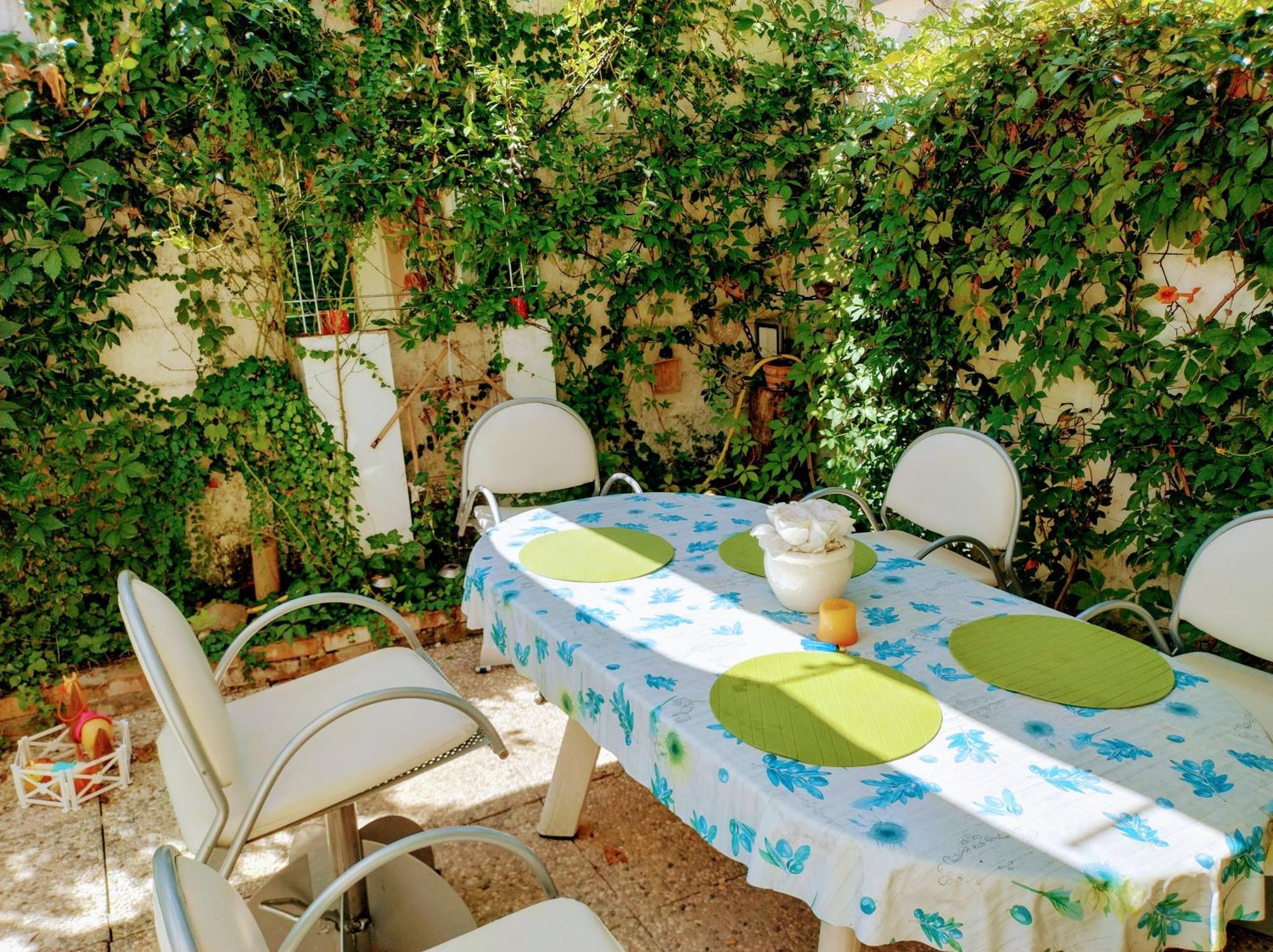 Chez L'Homme Tranquille Apartment Arena Metato Exterior foto